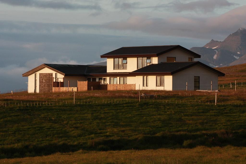 Guesthouse Gimbur Reykjarholl Exterior foto